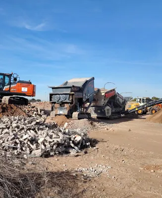 Desconexión de suministros y trabajos previos a la demolición en Getafe
