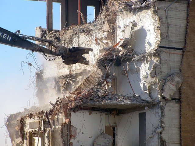 Demolición selectiva en Getafe
