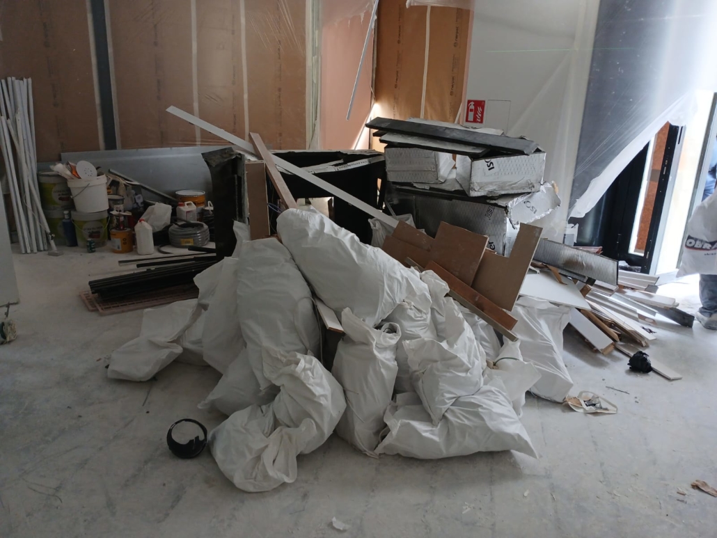 Recogida de escombros en Getafe — Deco Excavaciones