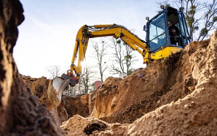 Empresa de excavaciones, movimiento de tierras y vaciados en Fuenlabrada — Deco Excavaciones